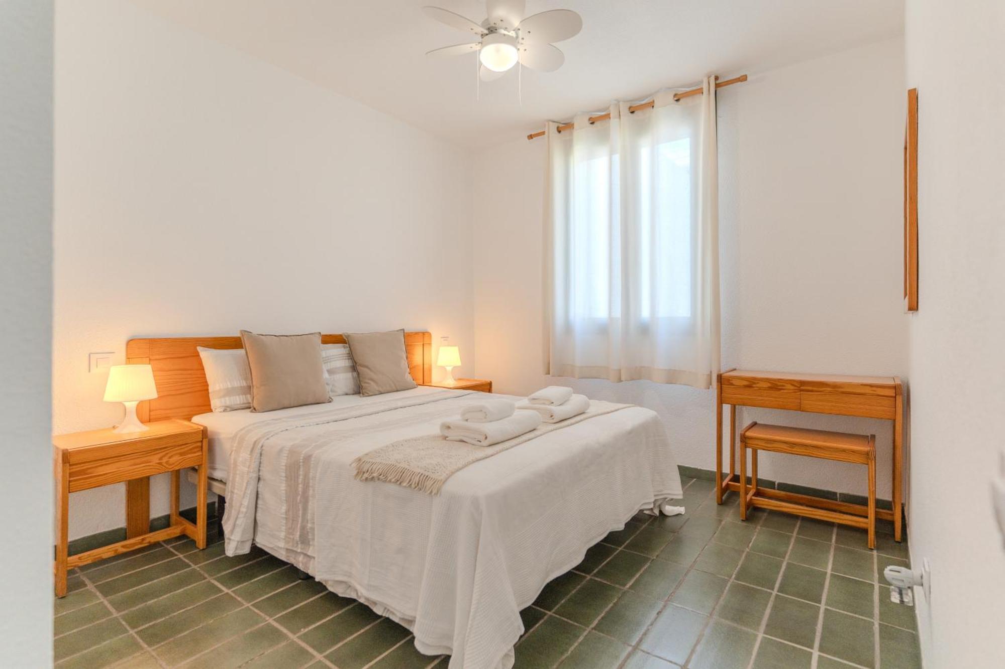 Go2Tenerife Apart Sira Family, Pool & Beach Playa de las Americas  Exterior photo